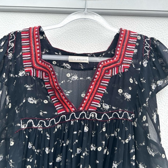 Ulla Johnson Top 100% Silk Embroidered Floral Anosha Women 8 Flutter Sleeve Boho - Picture 14 of 14